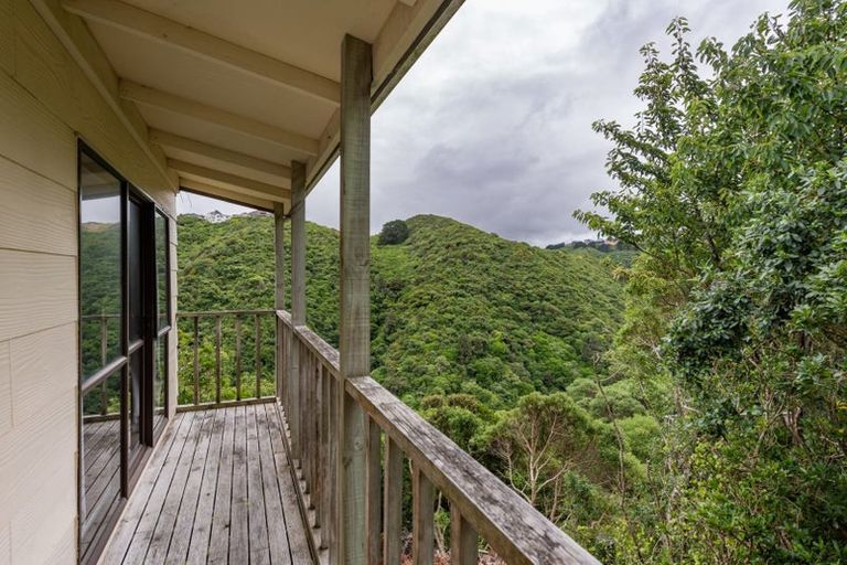 Photo of property in 55 Mandalay Terrace, Khandallah, Wellington, 6035