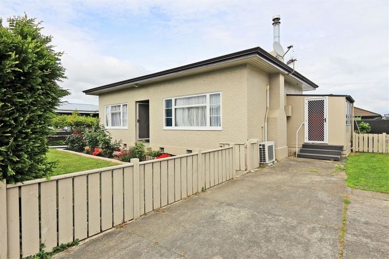 Photo of property in 1103 Heretaunga Street East, Parkvale, Hastings, 4122