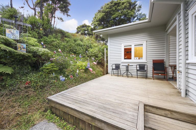 Photo of property in 22 Crows Road, Swanson, Auckland, 0614