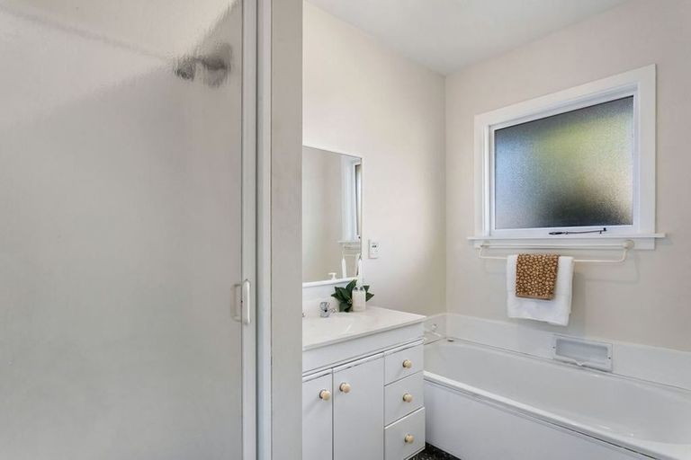 Photo of property in 64 Kellys Road, Mairehau, Christchurch, 8052