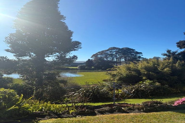 Photo of property in 10 The Spinney, Pahurehure, Papakura, 2113