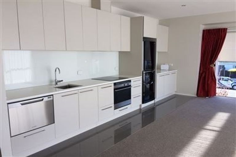 Photo of property in 26 Springfield Road, Saint Albans, Christchurch, 8014