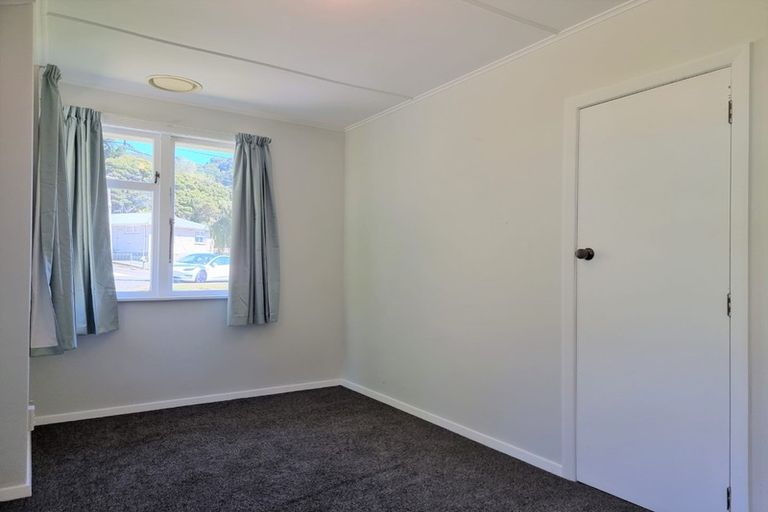 Photo of property in 6 Karaka Street, Wainuiomata, Lower Hutt, 5014