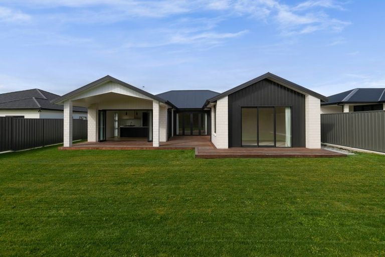 Photo of property in 25 Arihi Crescent, Frimley, Hastings, 4120