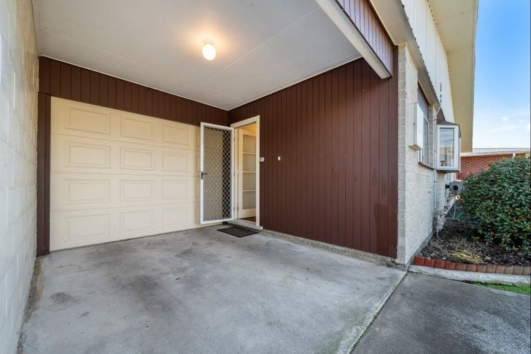 Photo of property in 19 Bronte Place, Whalers Gate, New Plymouth, 4310