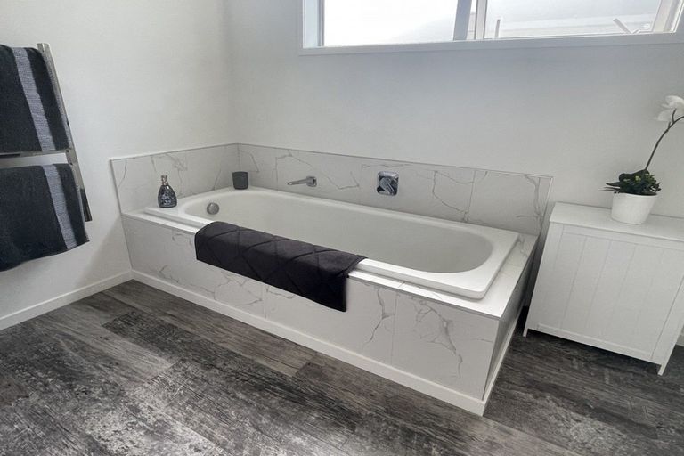 Photo of property in 27c Motutaiko Street, Taupo, 3330