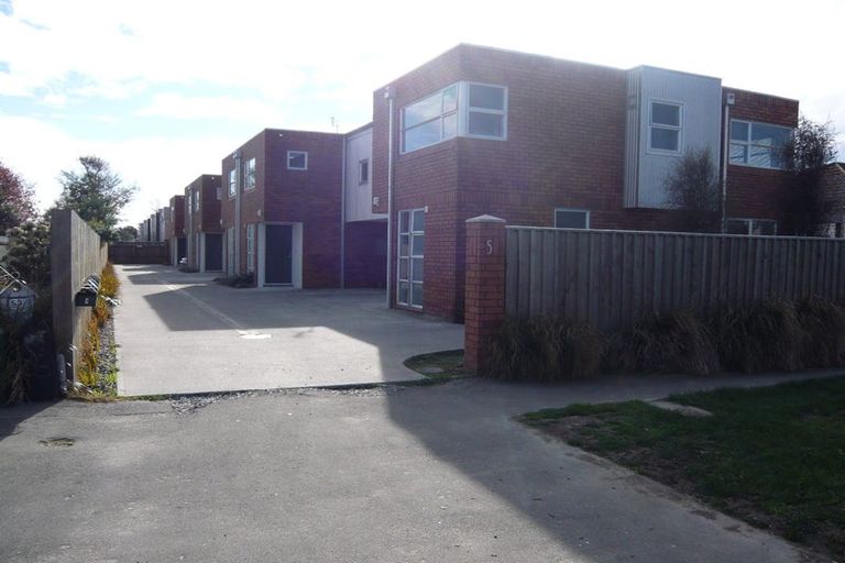 Photo of property in 1/55 Thackeray Place, Waltham, Christchurch, 8023