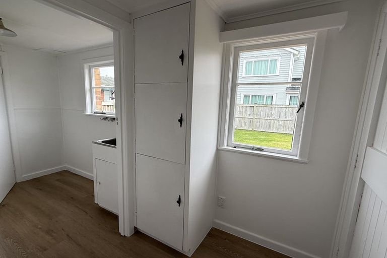 Photo of property in 12 Crete Avenue, Milford, Auckland, 0620