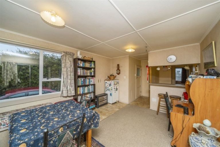 Photo of property in 172 Glover Road, Hawera, 4610