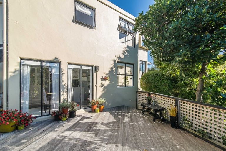 Photo of property in 377 Kapiti Road, Paraparaumu Beach, Paraparaumu, 5032