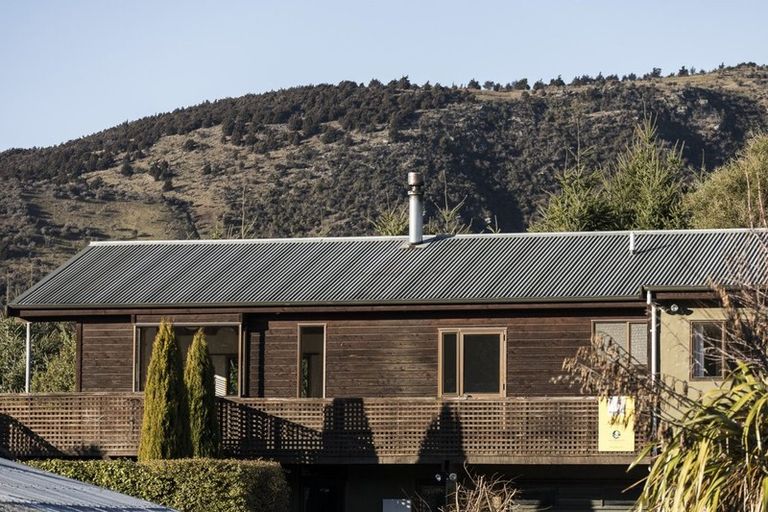 Photo of property in 16 Macpherson Street, Wanaka, 9305