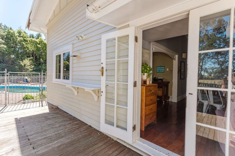 Photo of property in 2 Aerodrome Road, Dannevirke, 4972