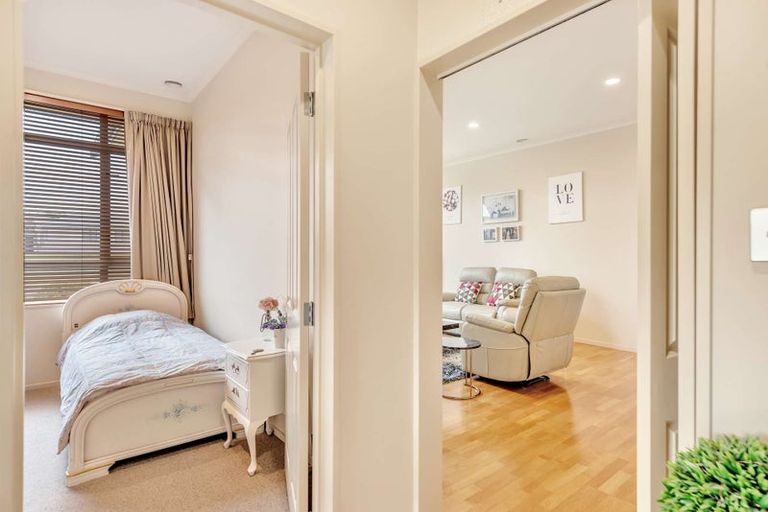 Photo of property in 1 Suffolk Drive, Otamatea, Whanganui, 4500
