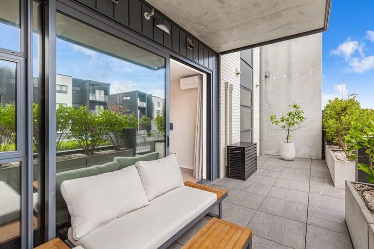 Photo of property in 4/2g Onekiritea Road, Hobsonville, Auckland, 0616