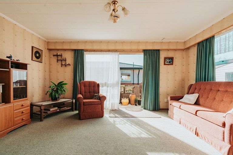 Photo of property in 1/14 Chaucer Street, Milton, 9220