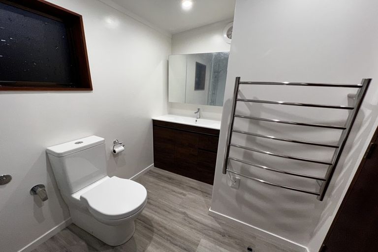 Photo of property in 40f3 Phillip Street, Johnsonville, Wellington, 6037