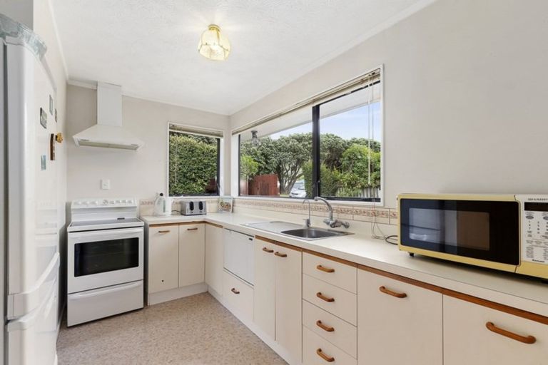Photo of property in 7f1 Tawa Street, Tawa, Wellington, 5028
