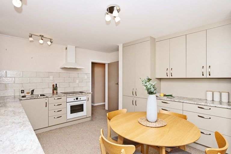Photo of property in 50 Watt Road, Otatara, Invercargill, 9879