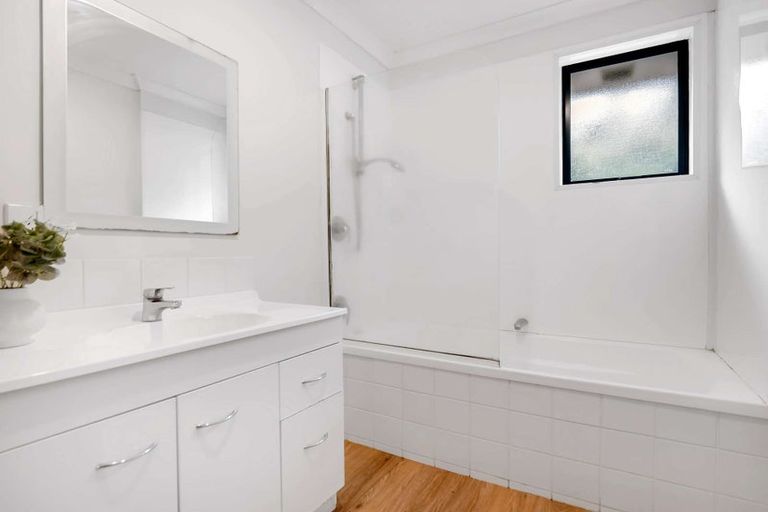 Photo of property in 215a Fox Street, Hamilton East, Hamilton, 3216