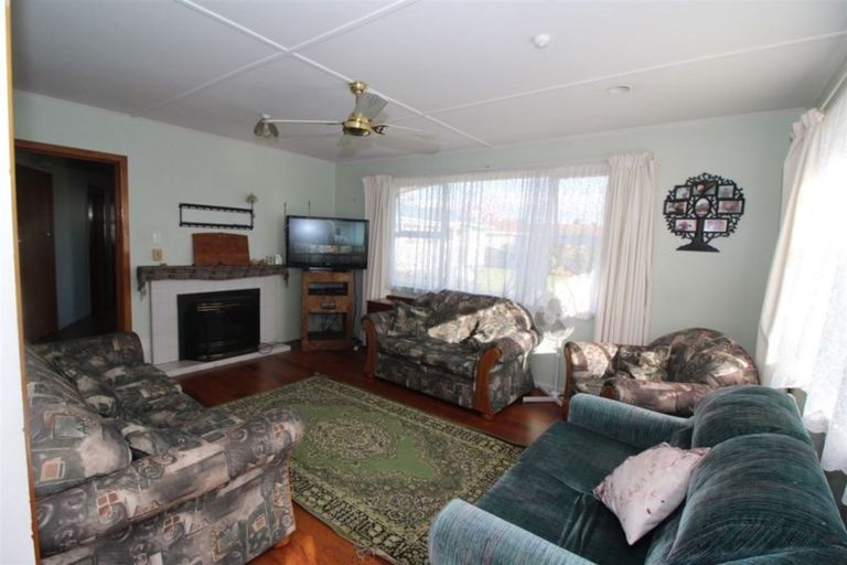 Photo of property in 27 Kowhai Place, Tokoroa, 3420