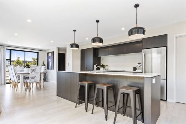 Photo of property in 6 Franks Way, Papamoa Beach, Papamoa, 3118