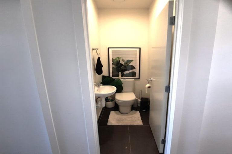 Photo of property in 8 Canna Street, Totara Park, Auckland, 2019
