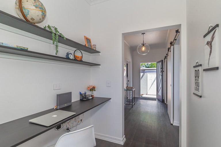 Photo of property in 38 Princes Street, Levin, 5510
