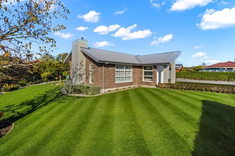 Photo of property in 6 Millibrook Place, Tinwald, Ashburton, 7700