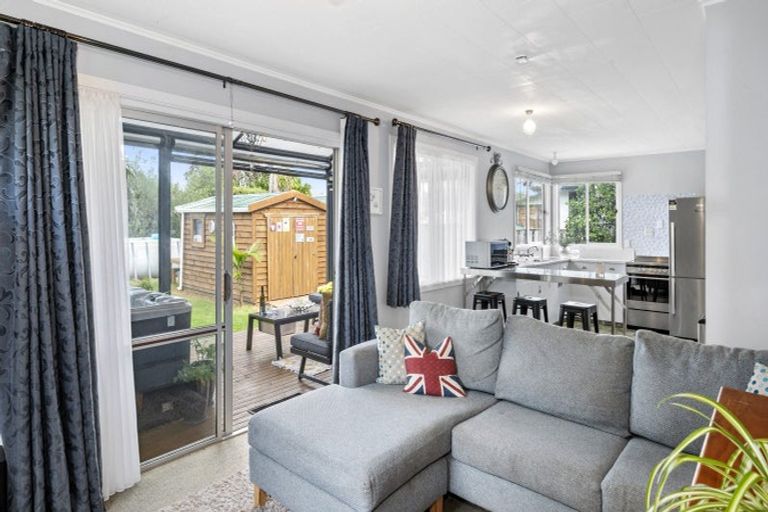 Photo of property in 27 Beachlands Road, Beachlands, Auckland, 2018