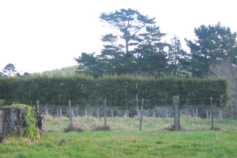 Photo of property in 26 Allan Drive, Whangamata, 3691