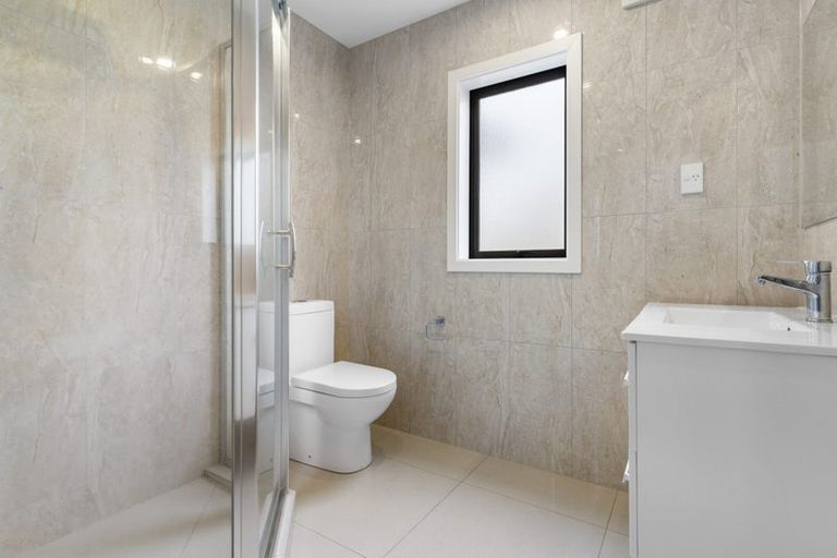 Photo of property in 88 Keri Vista Rise, Papakura, 2110