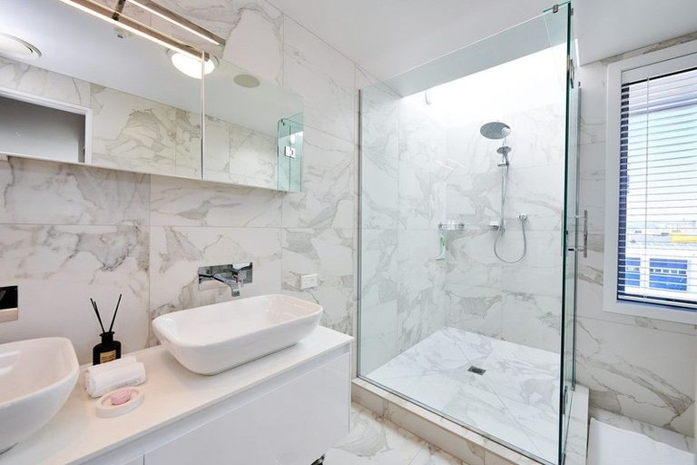 Photo of property in 401/36 Victoria Road, Mount Maunganui, 3116