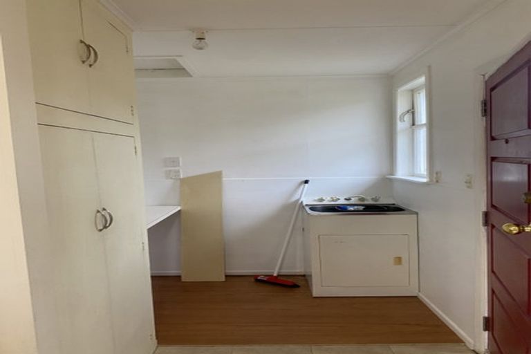 Photo of property in 14 Buckley Grove, Paraparaumu, 5032