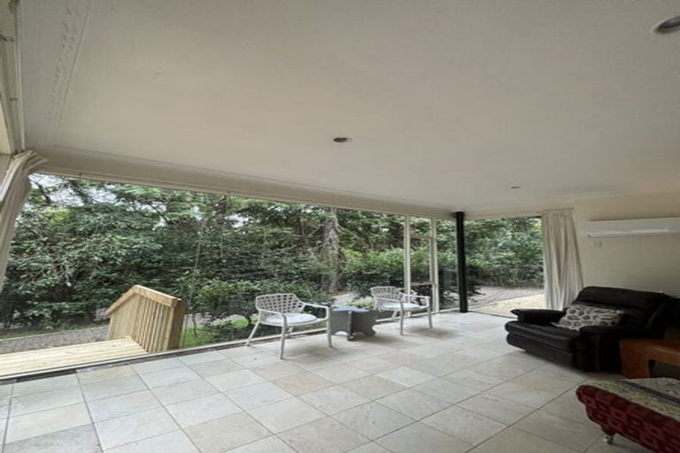 Photo of property in 136 Cook Street, Cockle Bay, Auckland, 2014
