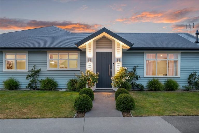 Photo of property in 16 Durells Crescent, Kaiapoi, 7630