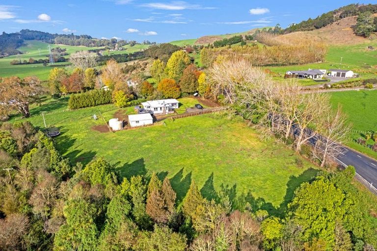 Photo of property in 705 Paparimu Road, Mangatawhiri, Papakura, 2583