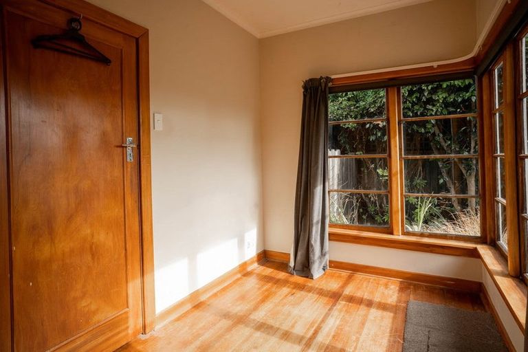 Photo of property in 284 Riverlaw Terrace, Saint Martins, Christchurch, 8022