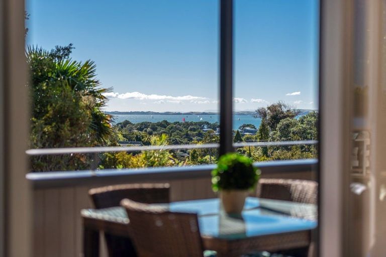 Photo of property in 38 Braemar Road, Castor Bay, Auckland, 0620