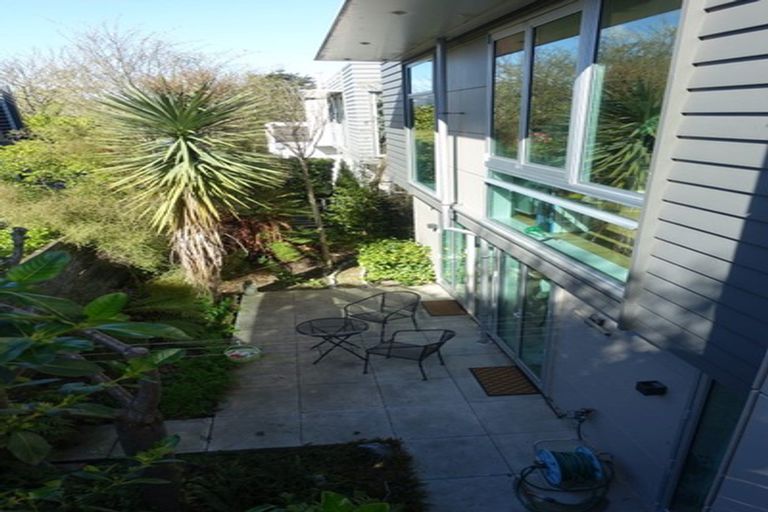 Photo of property in 39 Peacock Street, Christchurch Central, Christchurch, 8013