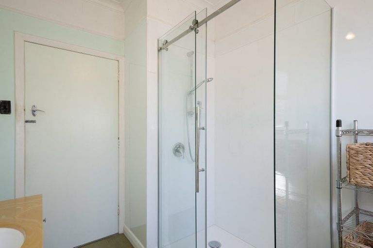 Photo of property in 30 Graham Street, Levin, 5510