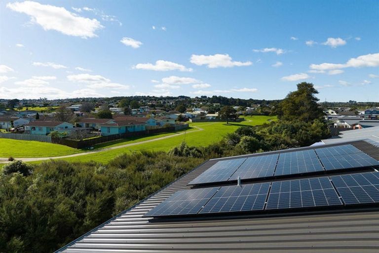 Photo of property in 890b Great South Road, Wiri, Auckland, 2104