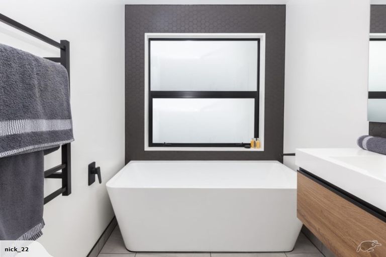 Photo of property in 10 Romanee Lane, Wigram, Christchurch, 8025