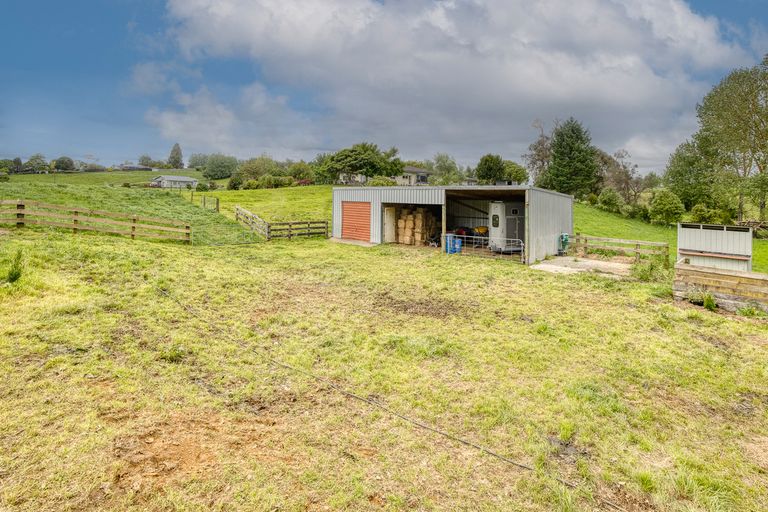 Photo of property in 18 Kia Kaha Drive, Snells Beach, 0920