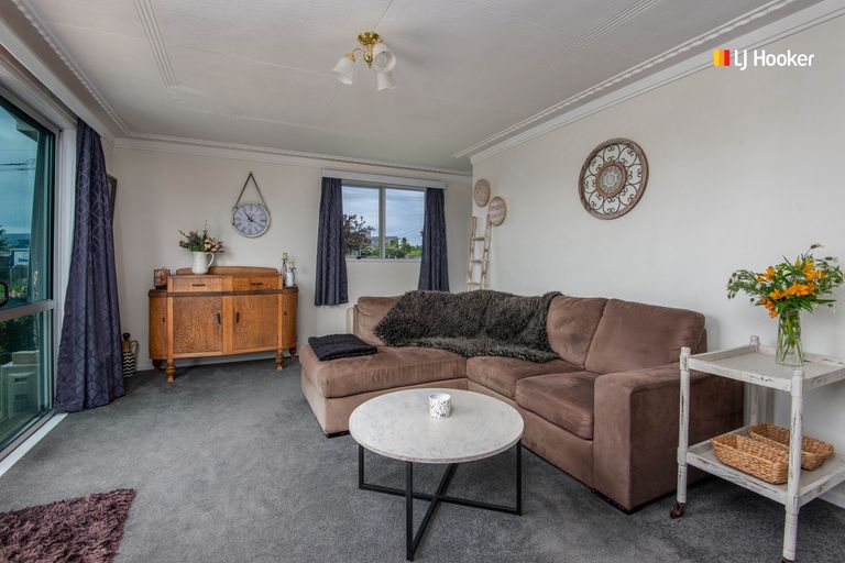 Photo of property in 80 Argyle Street, Mosgiel, 9024