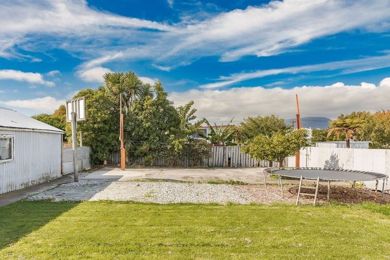 Photo of property in 95 Queen Street, Westport, 7825