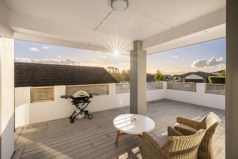 Photo of property in 324 Lakes Boulevard, Pyes Pa, Tauranga, 3112