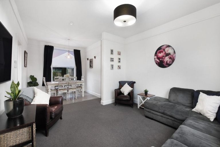 Photo of property in 230 King Street, Rangiora, 7400