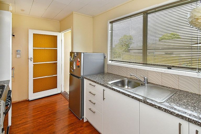 Photo of property in 1/30 Heathberry Close, Papatoetoe, Auckland, 2025