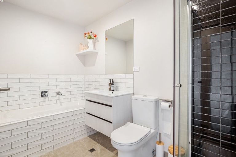 Photo of property in 35 Treloar Crescent, Hobsonville, Auckland, 0616