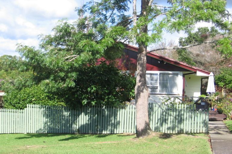 Photo of property in 123 Bruce Mclaren Road, Henderson, Auckland, 0612
